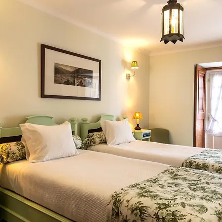 Casa Da Azenha Alojamento de Turismo Rural *