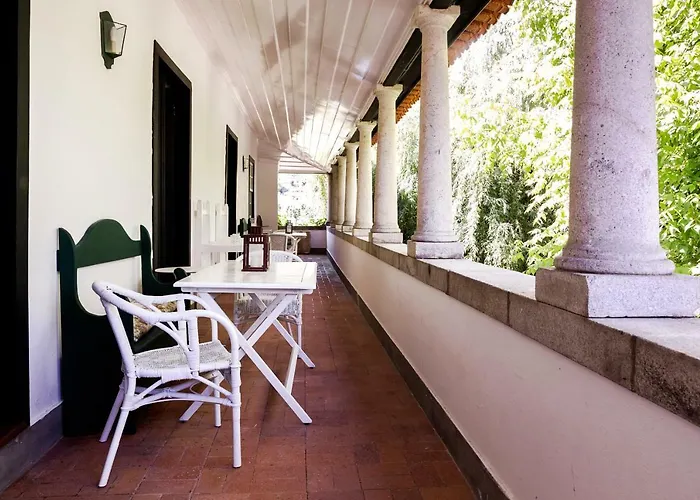 Casa Da Azenha 农家乐 *